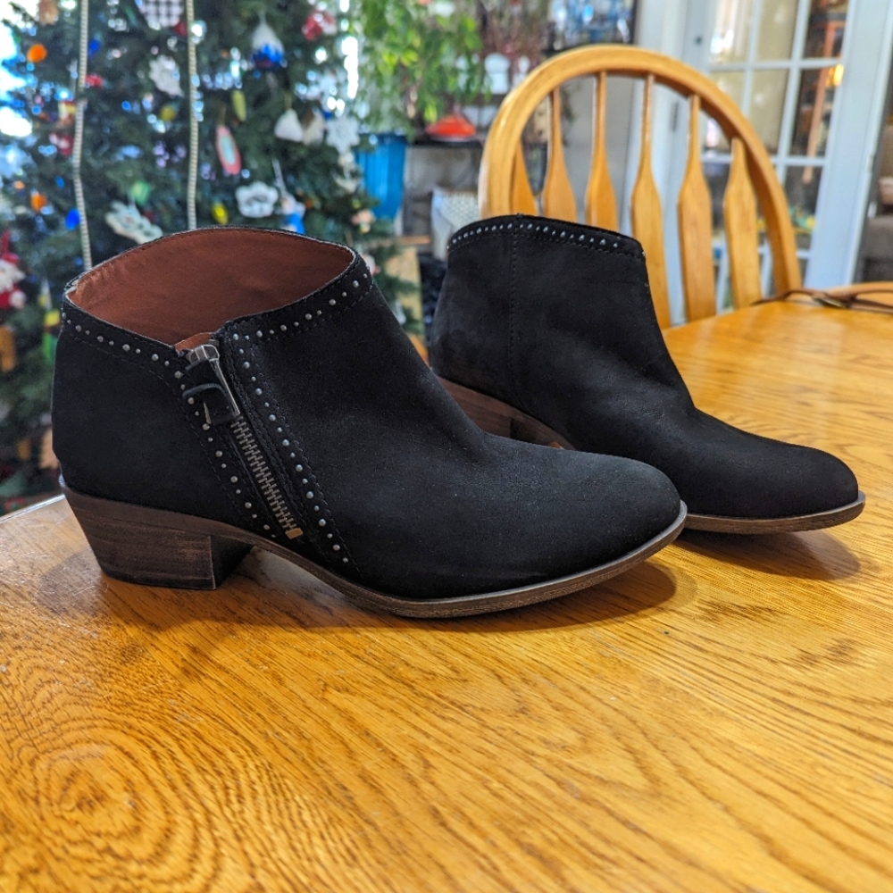 Lucky Brand ankle boots